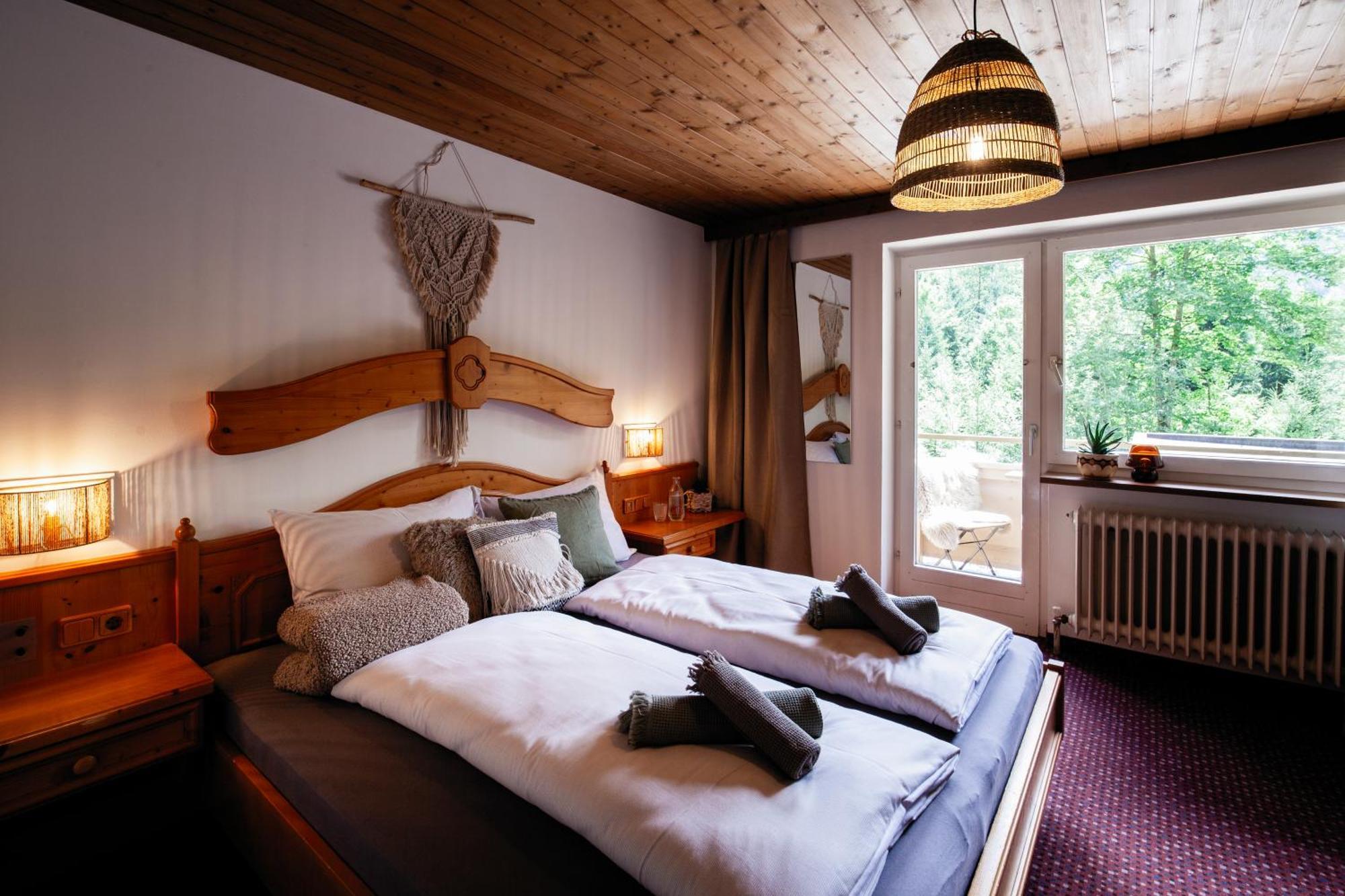 Pinetree Lodge מאיירהופן מראה חיצוני תמונה
