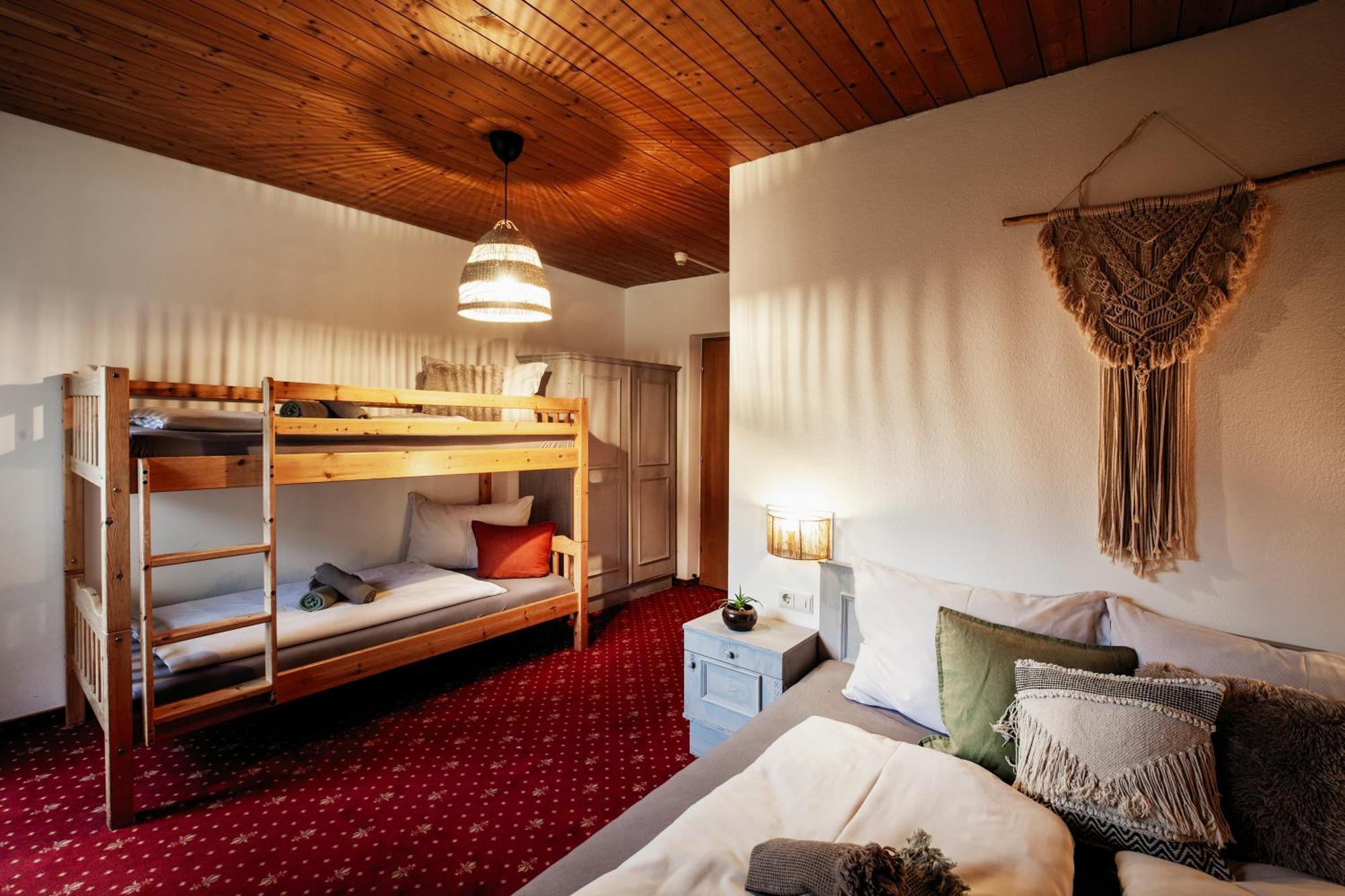 Pinetree Lodge מאיירהופן מראה חיצוני תמונה